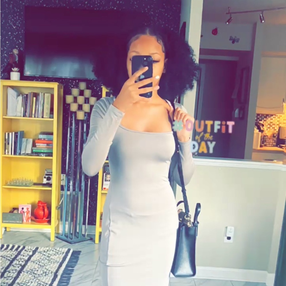 Meet your Posher, Ajah